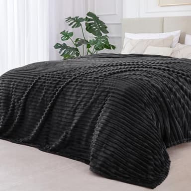 BEDELITE Fleece Blanket King Size – 3D Ribbed Jacquard Soft and Warm Decorative Fuzzy Blankets – Cozy, Fluffy, Plush Lightweight Throw Blankets for Couch, Bed, Sofa(Black, 108x90 inches) - Image 2