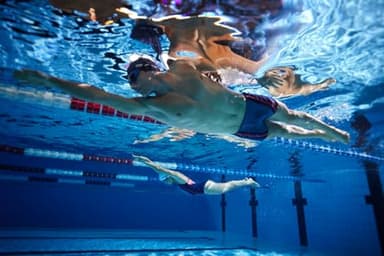 ARENA Feel Women's Multi Panels V Back Swimsuit Sporty One Piece Ladies Bathing Suit Athletic Swimwear, Navy/Blue Cosmo/Calypso Coral, US Size 30 - Image 6