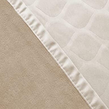 fuguitex Waterproof Dog Blanket Bed Cover Dog Crystal Velvet Moroccan Fuzzy Cozy Plush Pet Blanket Throw Blanket for Couch Sofa(82 * 82 inch, Cream+Beige) - Image 7