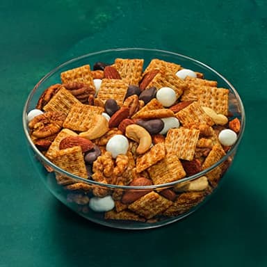 Triscuit Minis Original Whole Grain Wheat Crackers, Vegan Snacks, Bulk Snack Crackers, 6 - 8 oz Boxes - Image 9