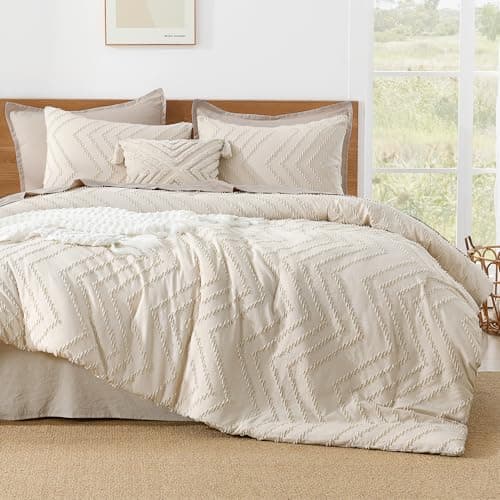 Litanika Oversized King Comforter Set 120x98 Beige, 3 Pieces Chevron Tufted Quilt Bedding Comforter Sets, Fluffy Bed Set - Image 1