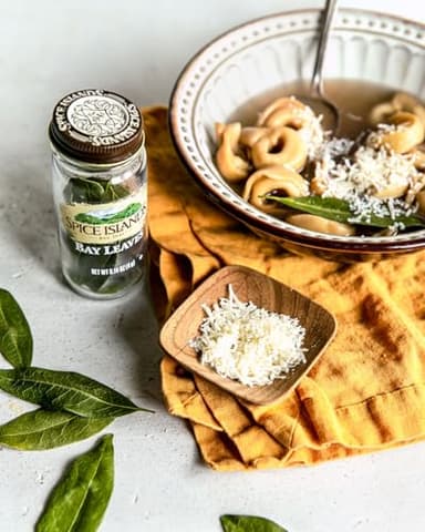 Spice Islands Whole Bay Leaf, 0.14 Oz - Image 5