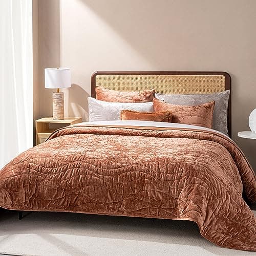 EVERGRACE Luxury Velvet Quilt Queen Size, Ultra Soft Wave Crushed Velvet Bedding Set, Lightweight Quilted Comforter Set for All Season, Oversized Bedspread Coverlet with 2 Shams, Burnt Orange - Image 1
