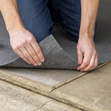 Duck Brand 286373 Indoor/Outdoor Carpet Tape, 1.41-Inch x 42 Feet White, Pack of 6. - Image 6