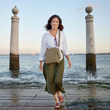 Travelon Anti-Theft Classic Travel Bag - Image 2