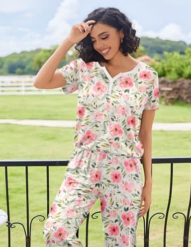 Ekouaer Womens Pajama Sets Short Sleeve Sleepwear Top and Capri Pants 2 Piece Loungewear With Pockets, White/Pink/Flower, X-Large - Image 4