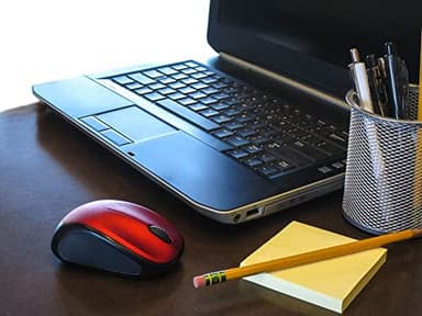 Logitech M317 Wireless Mouse, 2.4 GHz with USB Receiver, 1000 DPI Optical Tracking, 12 Month Battery, Compatible with PC, Mac, Laptop, Chromebook - Red - Image 4