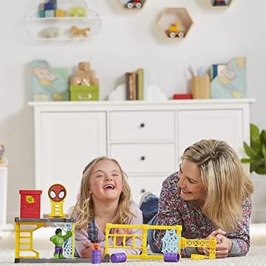 Spidey and His Amazing Friends Hulk’s Smash Yard Preschool Toy, Hulk Playset with Toppling Tower and Smash Wall, Kids Ages 3 and Up (Amazon Exclusive) - Image 4