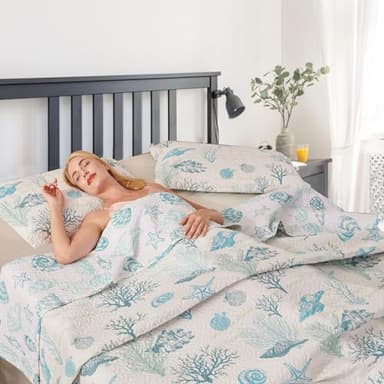 Junsey 3Pcs Ocean Theme Quilts Twin Size Coastal Bedding Set Lightweight Reversible Beach Theme Bedspread Coverlet All Season Home Bedding Decor(Light Blue, Twin) - Image 3