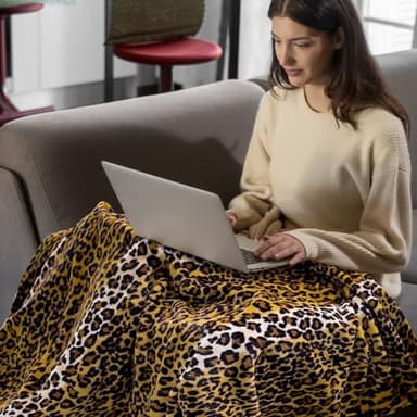 Bnuitland Leopard Print Fleece Flannel Throw Blanket, 300 GSM Double Sided Cheetah Print Blanket for Bed Sofa Couch Travel, Super Soft Fuzzy Fluffy Lightweight for Adults and Kids, 50×60 inch - Image 3