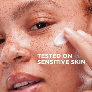 IT Cosmetics Confidence in a Cream - Hydrating & Anti Aging Face Moisturizer, Visibly Reduces Fine Lines & Wrinkles, Up To 48H Hydration, Repairs Skin Barrier, Squalane & Ceramides - 2 fl oz - Image 9