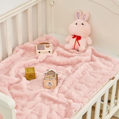 Yurhap Fleece Baby Blanket Heart Checkered Blanket, Ultra Soft Cozy Baby Blankets for Girls Boys, Fluffy Infant Toddler Newborn Receiving Blankets for Crib Stroller 30”×40” (Light Pink) - Image 4