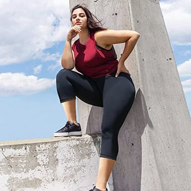 we fleece 3 Pack Plus Size Capri Leggings for Women -Stretchy X-Large-4X Tummy Control High Waist Spandex Workout Yoga Pants - Image 4