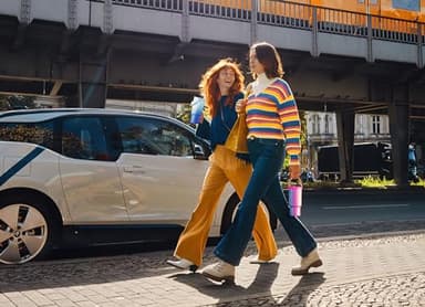 Meoky 32 oz Tumbler with Handle, Tumbler with Lid and Straw, Stainless Steel Travel Mug, 100% Leak Proof, Keeps Cold for 24 Hours, Fits in Car Cup Holder (Carnival) - Image 4