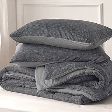 Bedsure King Comforter Set - Cooling and Warm Bed Set, Dark Grey Reversible Bedding for All Season, 3 Pieces, 1 King Size Comforter (102"x90") and 2 Pillow Cases (20"x36") - Image 8