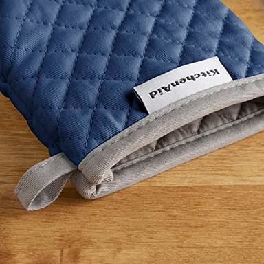 KitchenAid Asteroid Mini Oven Mitt Set, 5.5"x8", Blue Willow, 2 Piece - Image 4