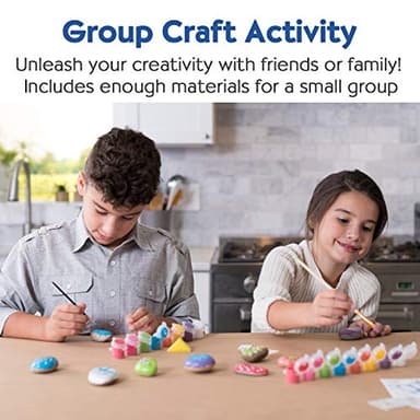 Creativity for Kids Rock Painting: Christmas (Ages 6+) - Image 5
