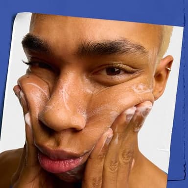 Kiehl's Facial Fuel Face Wash, Refreshing + Invigorating Men's Gel Cleanser, with Caffeine, Vitamin E and Menthol, Non-Drying Formula Moisturizes Skin, Great for Clogged Pores - 16.9 fl oz - Image 3