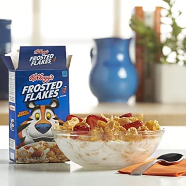 Kellogg's Frosted Flakes Breakfast Cereal, 8 Vitamins and Minerals, Kids Snacks, Original (70 boxes) - Image 5