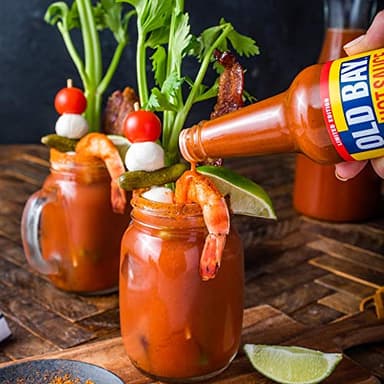 Hot Sauce Variety Pack, Great Hot Sauce Lover Gift Set, Flavors Include Frank's RedHot Original, OLD BAY, and Cholula Original, 34 fl oz - Image 4