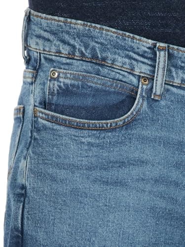Lee Men's Legendary Relaxed Straight Jean, True Blue, 34W x 30L - Image 4