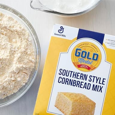 Gold Medal Southern Style Cornbread Mix, 5.62 Lb Box (Pack of 6) - Image 2