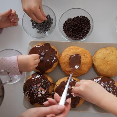 Yupik Organic Dark Chocolate Chips, 70% Cacao, 2.2 lb (35.2 oz), No Sugar Added, Gluten-Free, GMO-Free, Kosher, Vegan, Dairy-Free, Small Size, Rich Dark Chocolate, Melts Smoothly, Ideal for Baking - Image 5