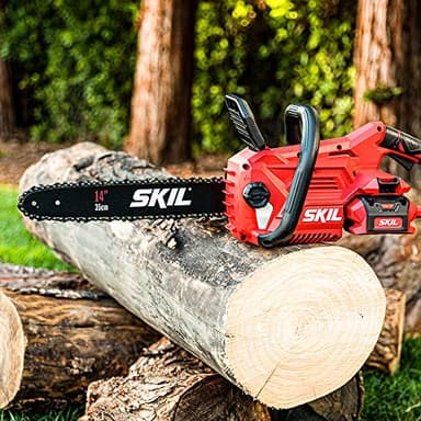 SKIL PWR CORE 40 Brushless 40V 14” Lightweight Chainsaw Kit with Tool-free Chain Tension & Auto Lubrication, Includes 2.5Ah Battery and Auto PWR Jump Charger - CS4555-10 - Image 2