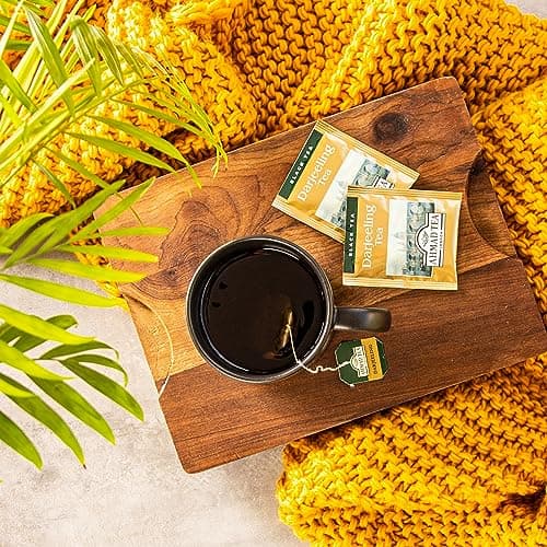Ahmad Tea Black Tea, Darjeeling Teabags, 20 ct (Pack of 1) - Caffeinated & Sugar-Free - Image 1