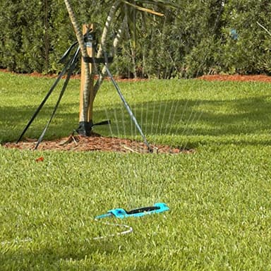 Aqua Joe SJI-OMS16 Indestructible Oscillating Sprinkler with Adjustable Spray and Metal Base, 3600 Sq. Ft. Coverage Max, 70-Foot Spray Distance Max, and 37.8-Foot Spray Width Max - Image 2