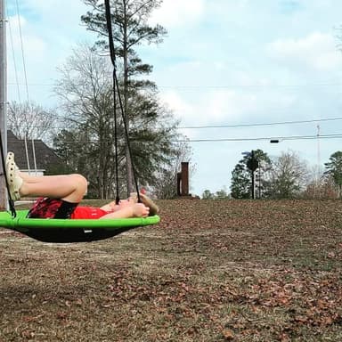 40 Inch Saucer Tree Swing for Kids, Outdoor Round Swing with Hanging Straps & Adjustable Ropes, Easy Assembly (Green) - Image 6