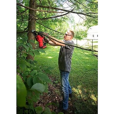 CRAFTSMAN V20 Cordless Pruning Saw, 6" Chain, Small Chainsaw with Battery and Charger Included (CMCCS320D1) (Renewed) - Image 9