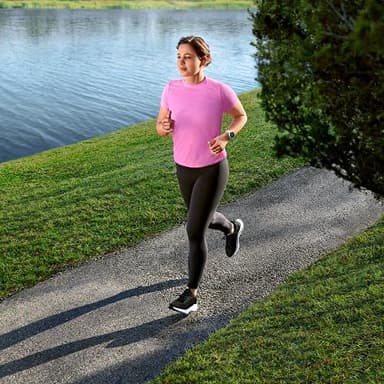 Garmin Forerunner 55, GPS Running Watch with Daily Suggested Workouts, Up to 2 Weeks of Battery Life, White - Image 9