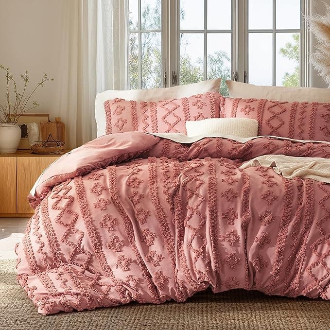 Bedsure Boho Duvet Cover King Size, Soft & Comfortable Elegant Design Boho Bedding for Decoration, Machine Washable Comforter Cover for All Seasons,Includes 1 Duvet Cover & 2 Pillow Shams,Pink - Image 1