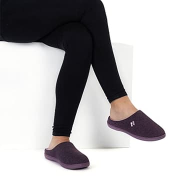 RockDove Women's Original Two-Tone Memory Foam Slipper, Size 7-8 US Women, Eggplant - Image 5