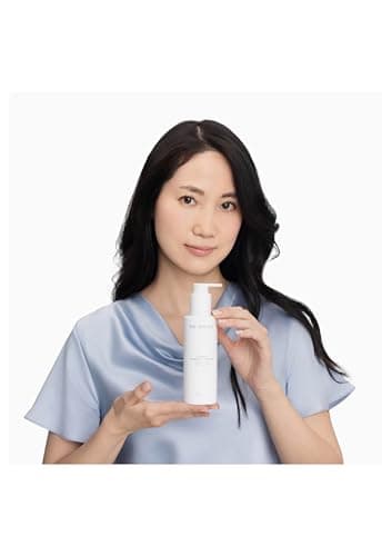 Dr. Grace Ultimate Hydrating Cleanser - Image 4