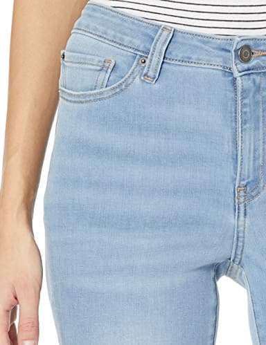 Amazon Essentials Skinny Jeans for Women (Stretchy), Washed Blue, Size 6 Short - Image 4