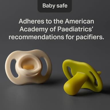 Tommee Tippee Stay Put Pacifier Set, Contains 2 Ultra-Light StayPut Glow in The Dark Pacifiers and 2 Ultra-Light StayPut Pacifiers, 0-6 Months, Colors May Vary, One-Piece Silicone Design, Pack of 4 - Image 6