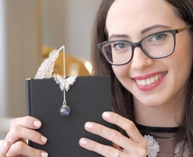 Toirxarn Silver Feather Bookmark with Butterfly Pendant & Gift Box – Elegant Gift for Women, Moms & Teachers – Ideal for Mother’s Day, Teacher Appreciation, Graduation, Birthday, and Book Lovers - Image 2