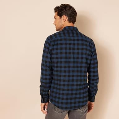 Amazon Essentials Men's Flannel Shirts Long Sleeve, Slim-Fit Button Down Plaid, Black Blue Buffalo Plaid, X-Small - Image 3