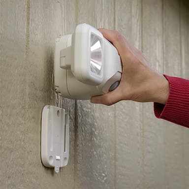 Beams MB3000 High Performance 500 Lumen Wireless Battery Powered Motion Sensing LED Dual Head Security Spotlight, White, 2-Pack - Image 6
