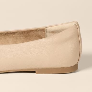 Amazon Essentials Women's Glove Ballet Flats, Beige Faux Leather, 7.5 - Image 4