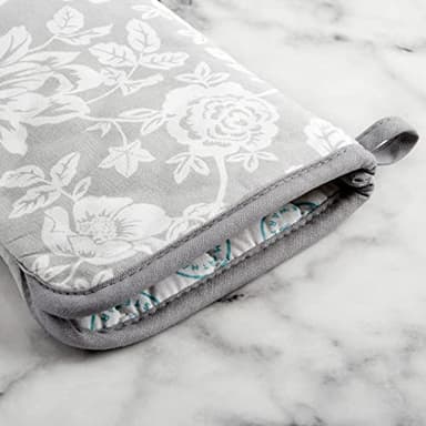 Martha Stewart Floral Vine Oven Mitt 2-Pack Set, Grey, 7"x13" - Image 4