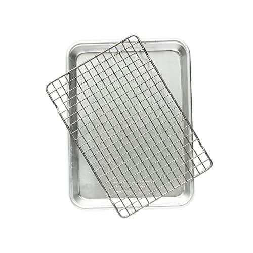 Nordic Ware Naturals® Quarter Sheet with Oven-Safe Nonstick Grid - Image 1