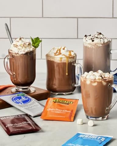 Candy Shop Cocoa HERSHEY'S Milk Chocolate Cocoa Mix, Hot Chocolate, Make Hot or Iced Cocoa, Made With Real Milk, Gluten Free, 1.25 oz packet (24 count) - Image 9