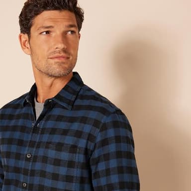 Amazon Essentials Men's Flannel Shirts Long Sleeve, Slim-Fit Button Down Plaid, Black Blue Buffalo Plaid, X-Small - Image 4