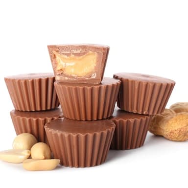 Yupik Mini Peanut Butter Cups, 2.2 lb (35.2 oz), Kosher, Milk Chocolate Goblets, Peanut Butter Filling, Smooth & Creamy, Delicious Snacks, Ideal for Baking, Topping & Gifting - Image 6