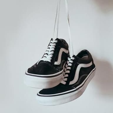 MOCATH 2 Pairs Flat Shoe laces Colorful Shoelaces for Sneakers Athletic Running Shoes Boot Strings 5/16" Wide White 32" - Image 5