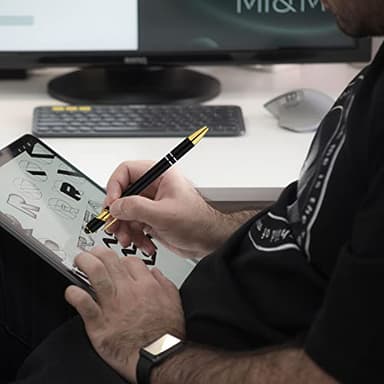 LINFANC 12 Pack Black Gold Ballpoint Pen with Stylus Tip, 1.0 mm Black Ink Smooth Writing Pens, Metal Stylus Pens for Touch Screens - Image 5