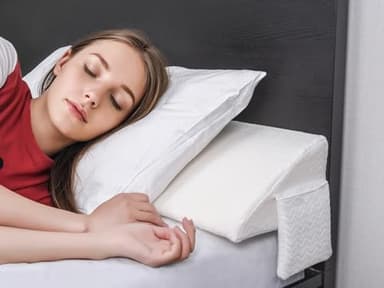 Vekkia King Bed Wedge Pillow for Headboard Gap/Mattress Gap Filler/Headboard Pillow/Bed Wedge Gap Filler,Stop Loosing Your Pillows - Image 3